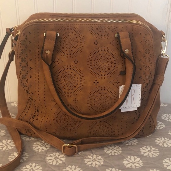 Violet Ray Handbags - VR NYC zip crossbody 🌿